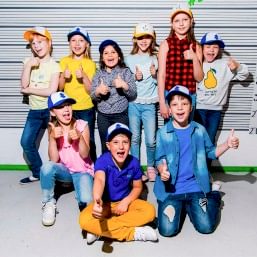 1. Сбор гостей и фотосессия в зоне для праздников