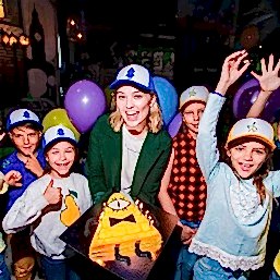 8. Сюрприз для именинника: торжественный вынос торта